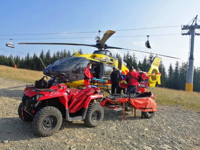 W ostatni weekend wakacji najpoważniejszy wypadek z udziałem rowerzysty w Beskidach miał miejsce na dolnym odcinku trasy Hip Hopa w Szczyrk Mountain Resort. W ciągu dwóch miesięcy wakacji beskidzcy goprowcy odnotowali 79 wypadków z udziałem rowerzystów w górach.