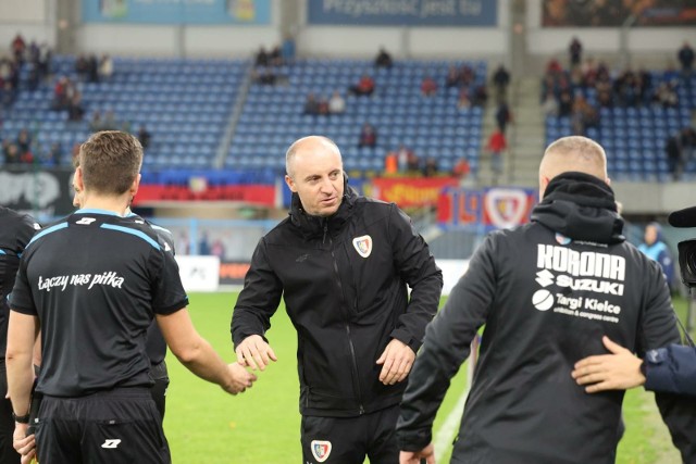 Trener Alaksandar Vuković i jego Piast są już w ćwierćfinale Fortuna Pucharu Polski.