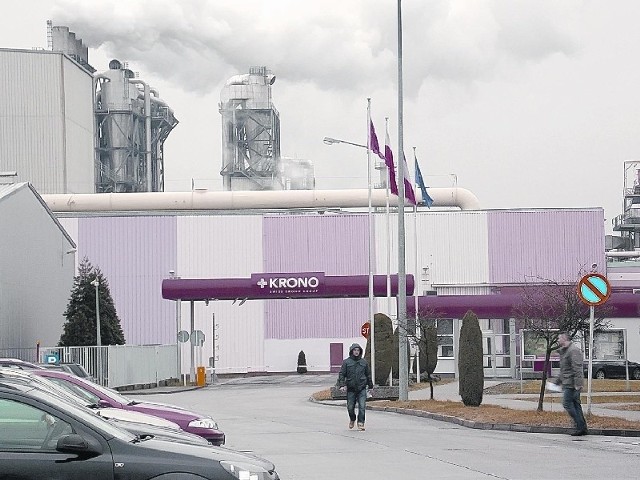 Wielka kara dla KronopoluŻarski Kronopol to jeden z największych producentów paneli na polskim rynku. Jest też jednym z największych zakładów pracy w naszym rejonie.