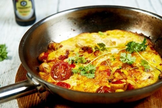 Omlet hiszpański z kolendrą