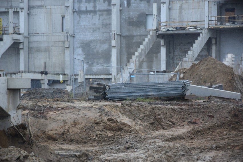 Co się dzieje na budowie nowego stadionu dla Radomiaka przy ulicy Struga 63 (ZOBACZ NAJŚWIEŻSZE ZDJĘCIA)