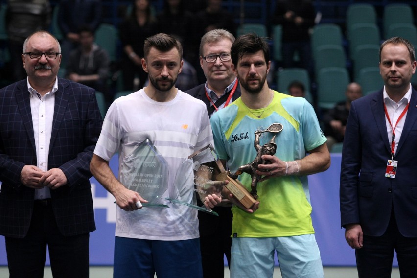 Michał Przysiężny (z lewej) i Jurgen Melzer