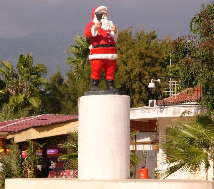 Święty Mikołaj nie znał śniegu. Jego szczątki spoczywają w tureckim Demre