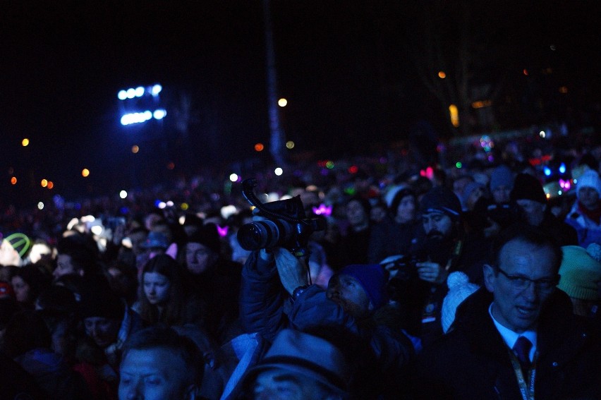 Sylwester 2017 w Zakopanem. Tak bawiła się publiczność [ZDJĘCIA]