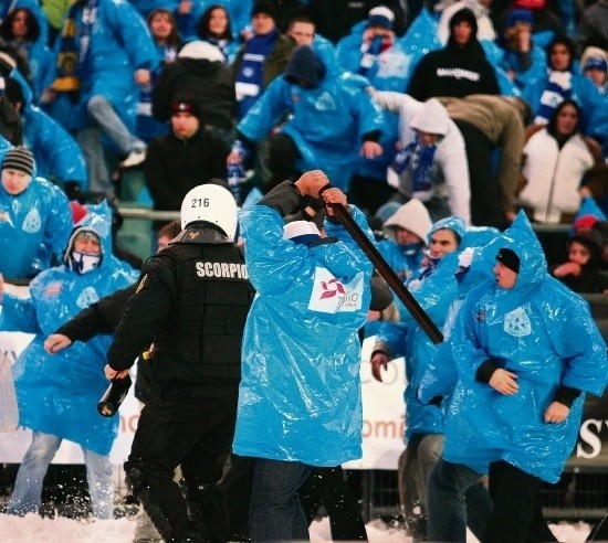 Derby Ruchu z Górnikiem na Stadionie Śląskim miały taki...