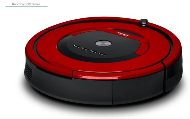 Czerwony robot Roomba 800...