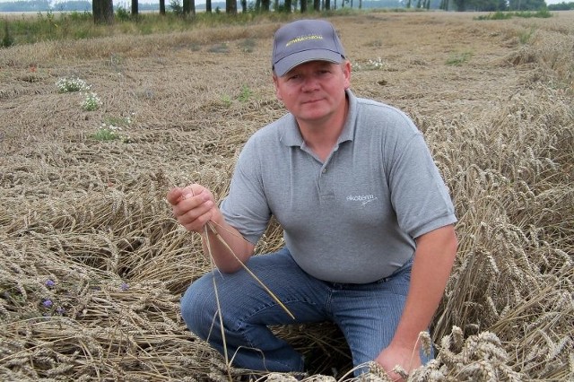 - Agencja Nasienna domaga się od rolników  informacji o gospodarstwie bardziej szczegółowych niż urząd skarbowy - mówi Andrzej Nowak z Rudziczki. - To budzi moje wątpliwości.