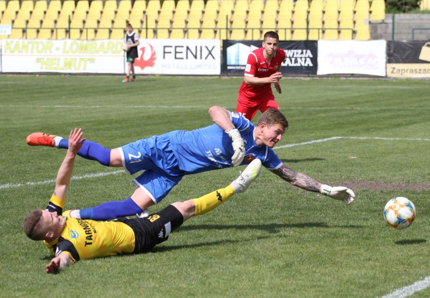 II liga. Siarka Tarnobrzeg - Widzew Łódź 1:1 (1:0)