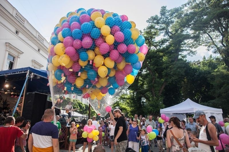 Urodziny Łodzi 2014. 2 tysiące balonów z życzeniami od łodzian [zdjęcia]