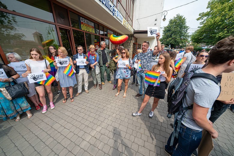 W niedzielę ulicami Nowego Sącza przejdą dwa marsze. Prezydent obawia się o bezpieczeństwo?