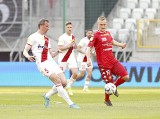 Byli piłkarze ŁKS Maciej Dąbrowski i Jakub Tosik grają razem w nowym klubie