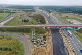 Przebudowa S1 między Podwarpiem a Pyrzowicami: Nie ma szans na udostępnienie nowej jezdni kierowcom w tym roku, a to droga śmierci!  