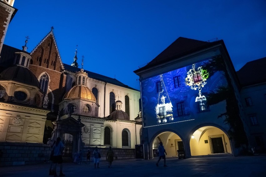 Wawel już nie takie rzeczy widział jak promocja serialu, ale...