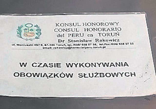 Tę kartkę Stanisław Rakowicz zostawił za szybą auta...