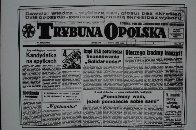 Na wystawie można też obejrzeć archiwalny numer "Trybuny Opolskiej" z 1989 roku.