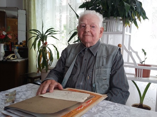 95-letni Jan Kruk jest najstarszym mieszkańcem gminy Trzebielino. To były zesłaniec, frontowiec (doszedł aż do Berlina) i  pierwszy powojenny sołtys Cetynia. 