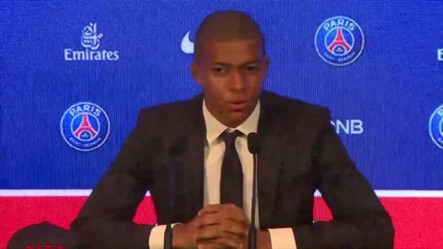 Mbappe zaprezentowany w PSG. "Planowałem zostać w Monako, ale zmieniłem zdanie"