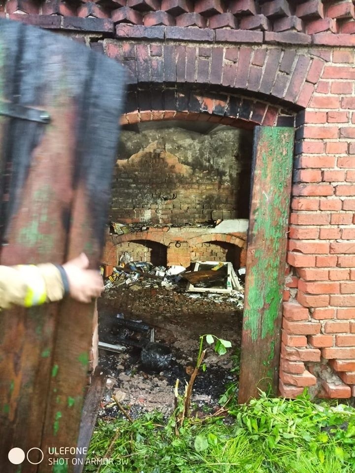 Pożar pomieszczeń gospodarczych w Złocieńcu [zdjęcia]