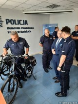 Policja rozpoczęła sezon w Sielpi. Mundurowi dostali nowe rowery elektryczne