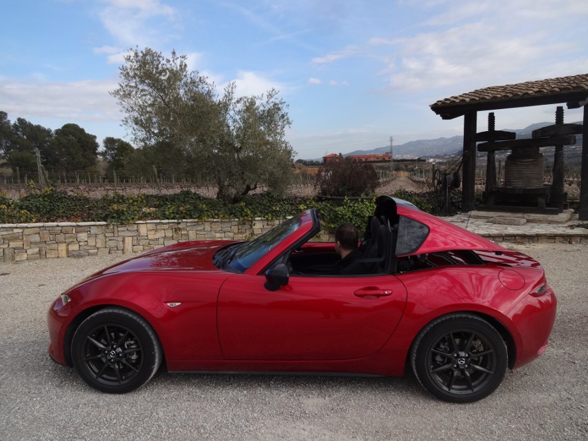 Mazda MX-5 RF....