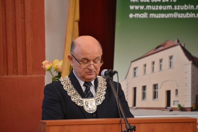 Pożegnalna sesja odbyła się wyjątkowo nie w ratuszu, a w Muzeum Ziemi Szubińskiej