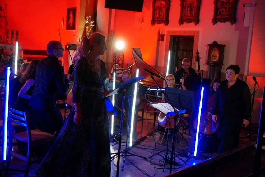 Koncert „Cztery pory roku” w Ożarowie w ramach festiwalu imienia Krystyny Jamroz. Zobaczcie zdjęcia 