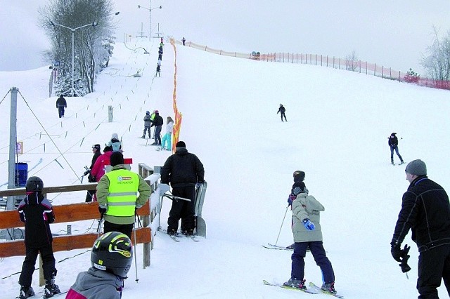 Stok w Rybnie dzięki podwyższeniu stanie się atrakcyjny również dla zaawansowanych narciarzy. Najbliższy sezon będzie ostatnim na &#8222;starej&#8221; górce.