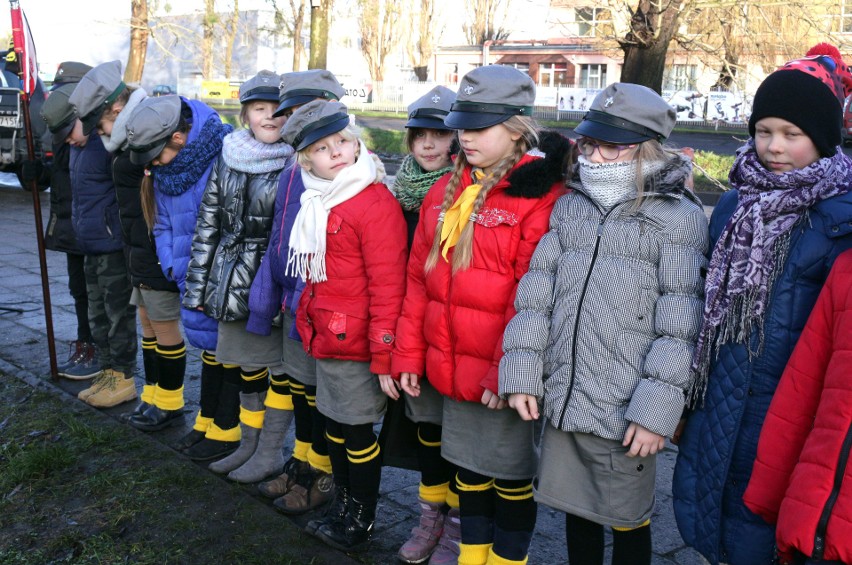 IPN dał pieniądze na obelisk w Grudziądzu, ale trzeba je było wydać szybko [zdjęcia]