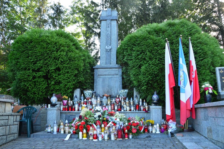 Wiśniowa. W 76. rocznicę pacyfikacji wsi oddali hołd zamordowanym