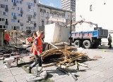 Z Piotrkowskiej znikną budki z azjatycką kuchnią. Koniec Chinatown w Łodzi!