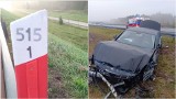 Wypadek na autostradzie A4 pod Tarnowem. Mercedes wypadł z drogi i rozbił się o bariery. Interweniowały: straż, policja i pogotowie 