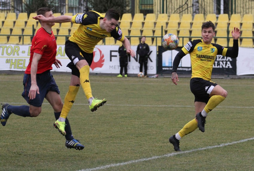 3 liga. Siarka Tarnobrzeg dobrze rozpoczęła rundę wiosenną. Podopieczni Grzegorza Opalińskiego ograli Jutrzenkę Giebułtów 3:1 [ZDJĘCIA]