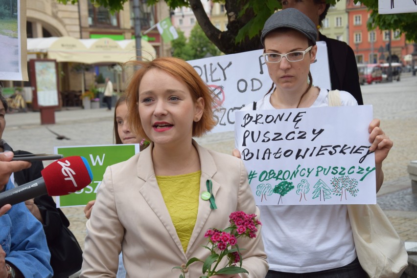 Protest przeciwko wycince drzew w Puszczy Białowieskiej