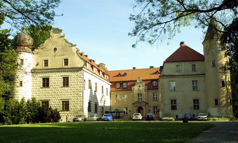 5. Zamek w Tucznie...