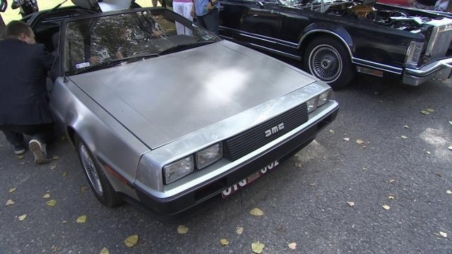 DeLorean DMC12