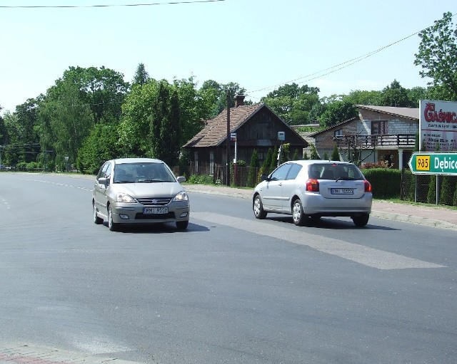 Remont drogi Mielec -Dębica, za blisko 94 mln zł, zakończy się w październiku 2010 roku. Fot. Tomasz Leyko