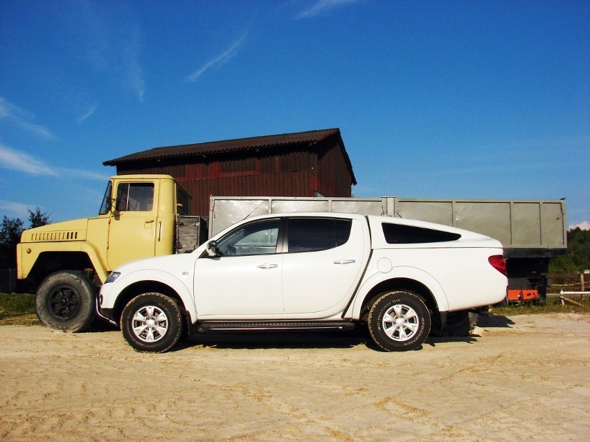 Mitsubishi L200 Storm  Fot: Przemysła Pepla