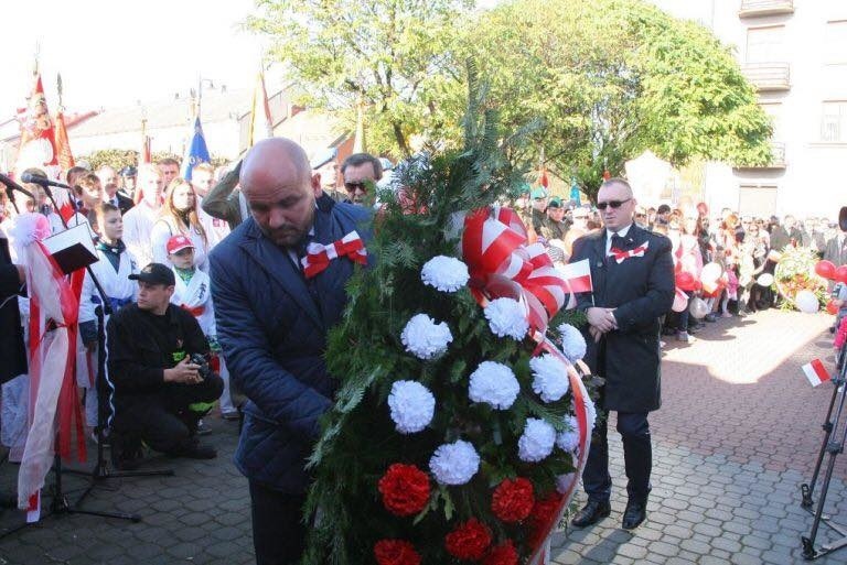 Końskie świętowały stulecie niepodległości Polski. Na czele pochodu... Józef Piłsudski [DUŻO ZDJĘĆ]