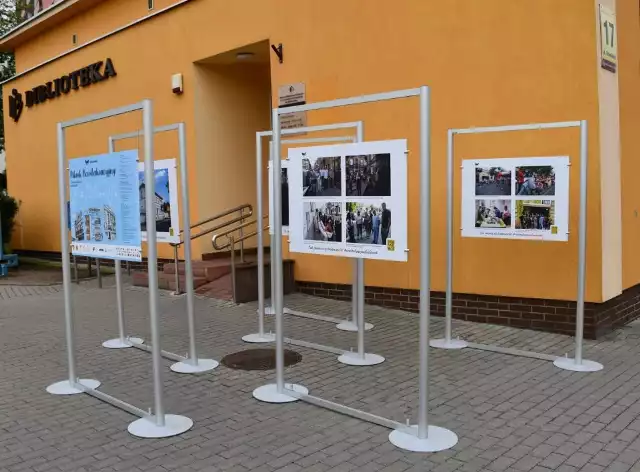 We Włocławku pojawiła się plenerowa wystawa dotycząca rewitalizacji.