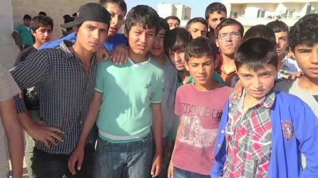 Terroryści z ugrupowania Islamskie Państwo Iraku i Lewantu porwali 150 kurdyjskich nastolatków.