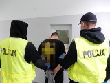 Policjant ma rozcięty mundur i skaleczoną rękę. Tak zakończyła się interwencja w mieszkaniu we Włocławku