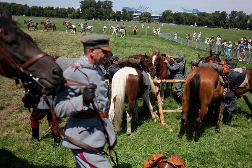 03.08.2014 krakow blonia krakowkie, pokaz musztry kadrowka...