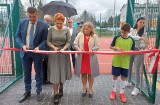 Uroczyste otwarcie boiska wielofunkcyjnego w Szkole Podstawowej w Kleczanowie. Ogromna radość uczniów. Zobaczcie zdjęcia