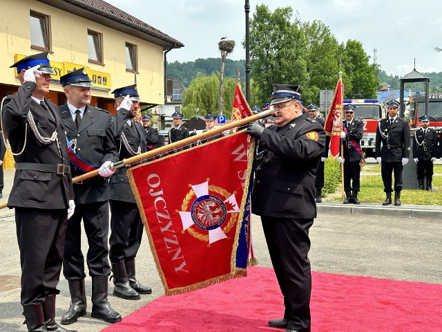 Jednostki OSP z Woli Łużańskiej i Mszanki zostały odznaczone złotym Medalem Za Zasługi dla Pożarnictwa. Jest on nadawany za wyróżniającą się działalność na rzecz ochrony przeciwpożarowej. W przypadku OSP, dopiero  75-letnia służba jednostki upoważnia do przyznania złotego odznaczenia.