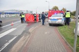 Śmiertelny wypadek na DK35. Pieszy zginął pod kołami tira [ZDJĘCIA]