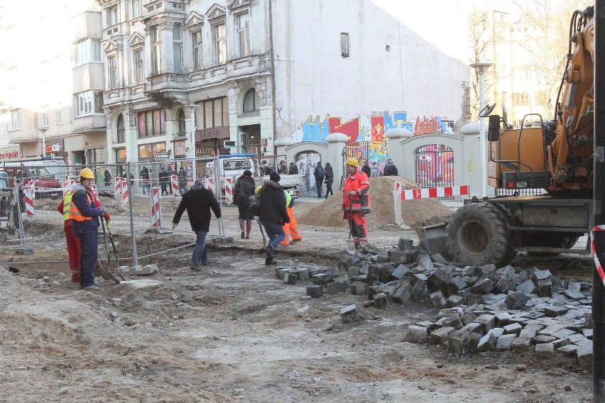 10 lat temu podczas remontu ulicy Piotrkowskiej odkryto...
