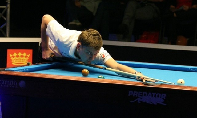 Karol Skowerski awansował do ćwierćfinału bilardowego turnieju mistrzów w Kielcach.