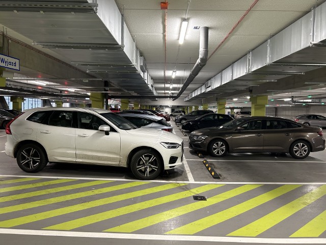 Uwaga Kierowcy! Parkowanie w centrum przesiadkowym Opole Główne nie jest już darmowe.