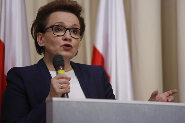 Sejm odrzucił wniosek Platformy Obywatelskiej o wyrażenie wotum nieufności wobec minister Anny Zalewskiej.
