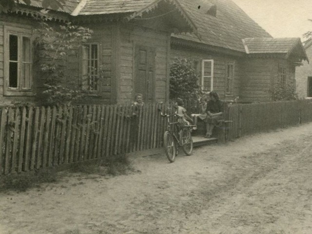 Drewniany dworek Miciełowskich w Ignatkach zbudowany został w 1889 r.